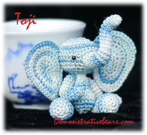 toji-amigurumi-elephant.jpg